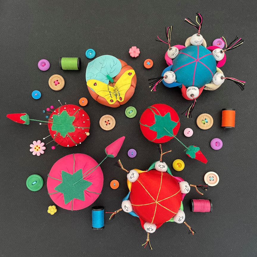 SD – Sewing – Pin Cushions and Buttons © Shelley Davies