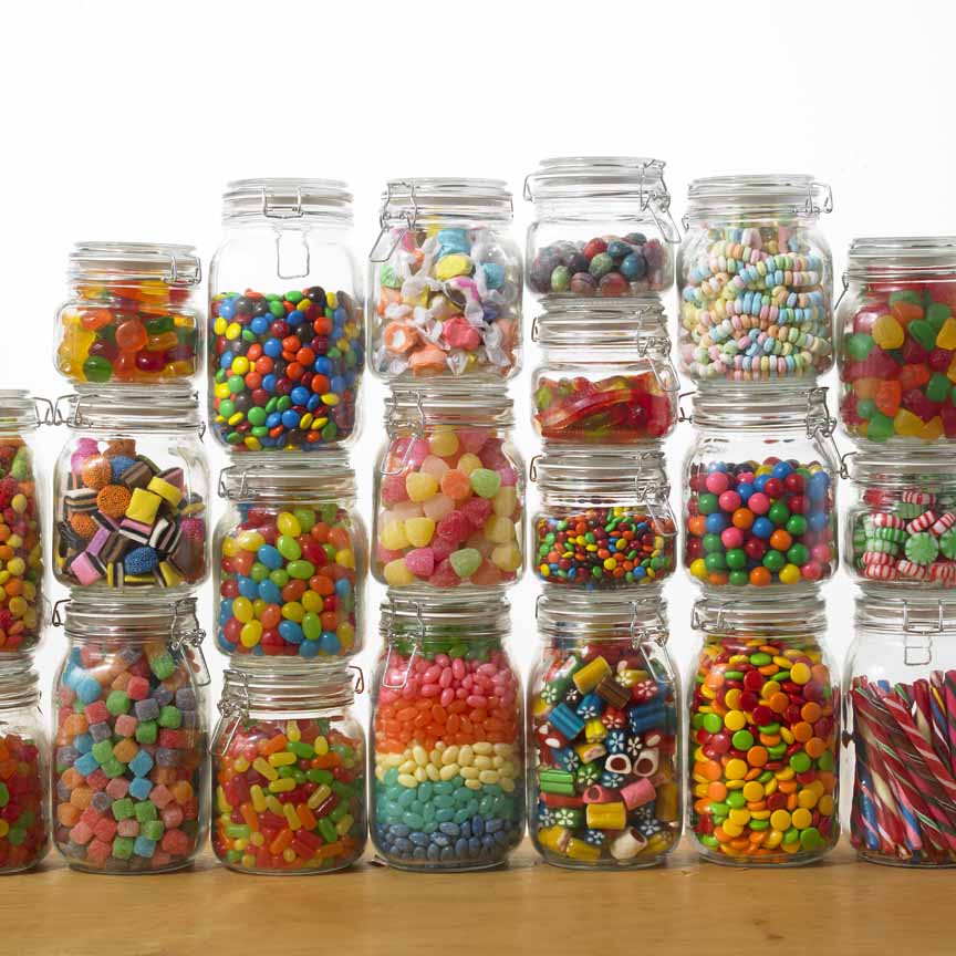 CHIC – Candy 150489 © Cobble Hill Puzzle Company