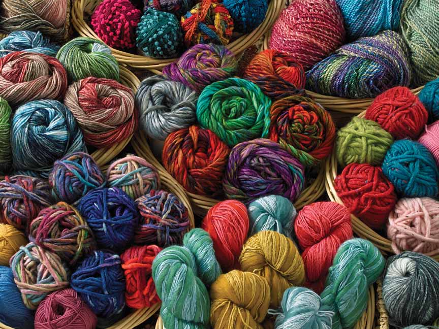 CHIC – Yarn Box 52062 © Cobble Hill Puzzle Company